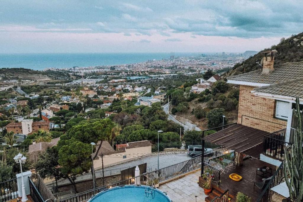 A+View Private Terrace Private Pool Family Fun Villa Badalona Eksteriør billede